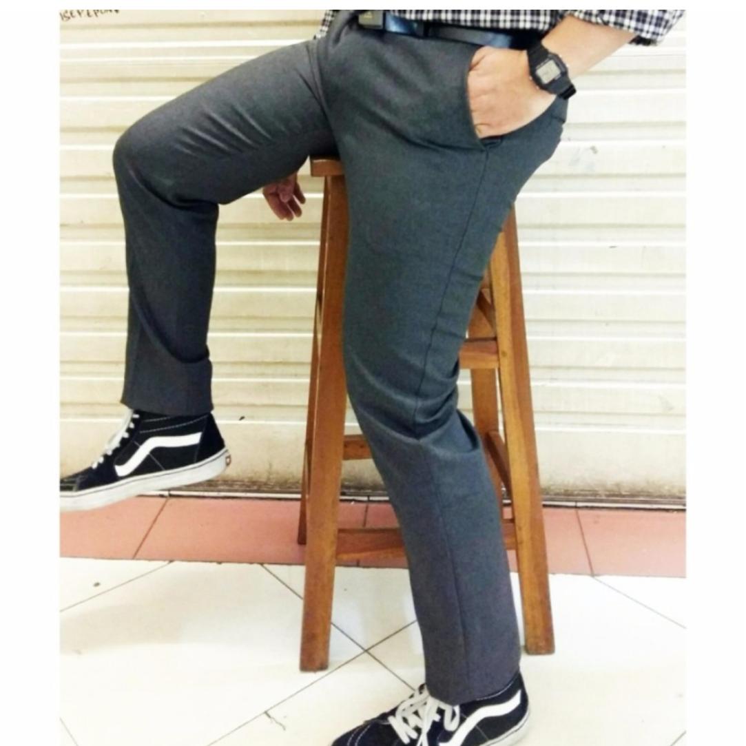 Baju Yang Cocok Untuk Celana Kain Pria - Tips Mencocokan